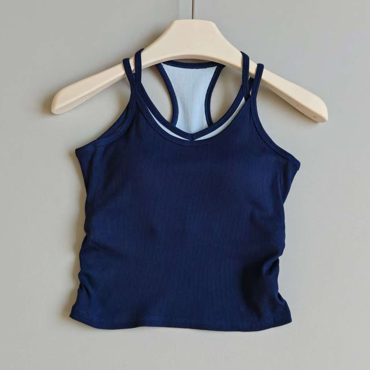 Yogavest met contrasterende kl - Yoga Mat For Fitness recensie en prijs