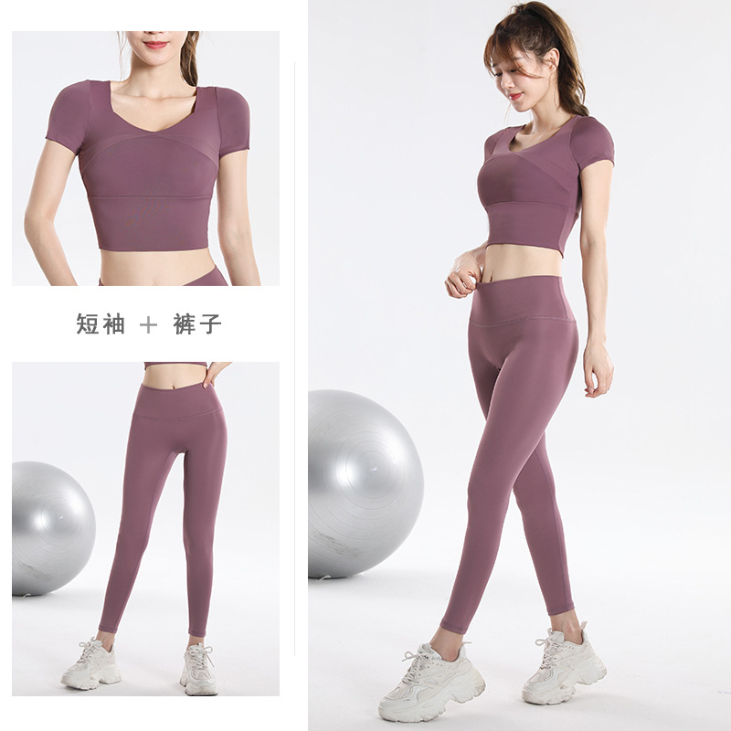 Snel drogende sporttop met ing - Yoga & Fitness Center recensie en prijs